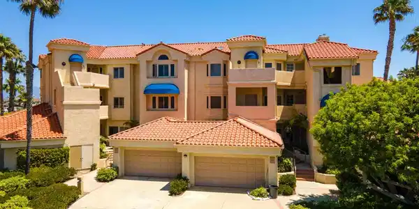 1804 Emerald Isle Way