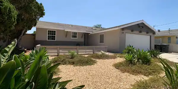 1129 Finch
