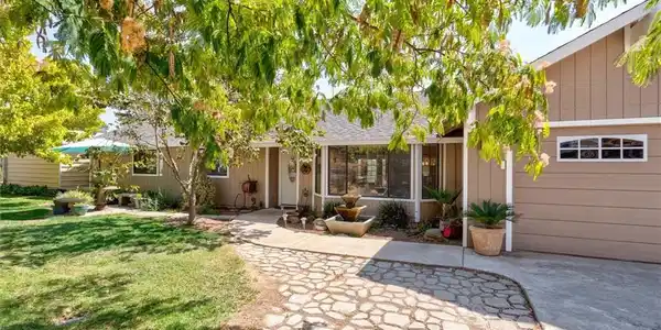 33717 River Knolls Road