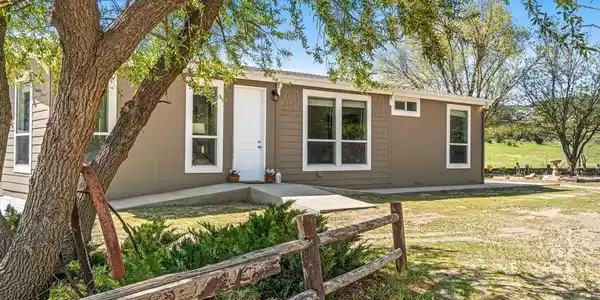 2815 Miller Valley Road