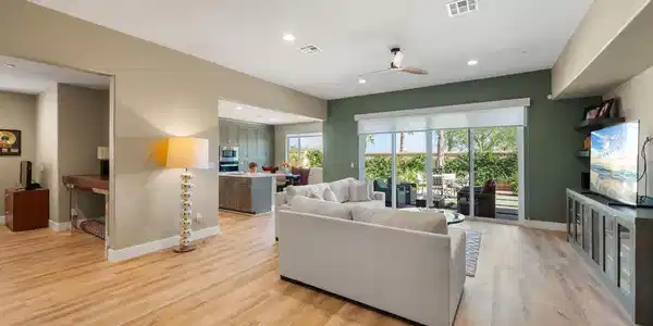 81975 Via San Clemente