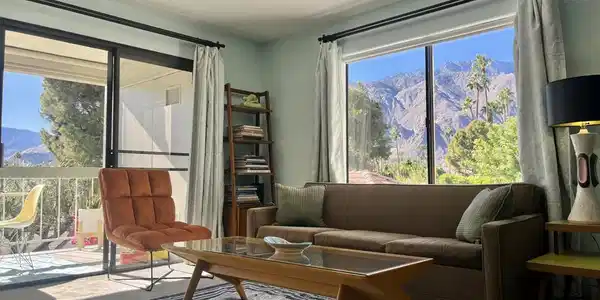 1725 N Via Miraleste