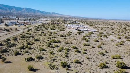 2975 Yucca Terrace