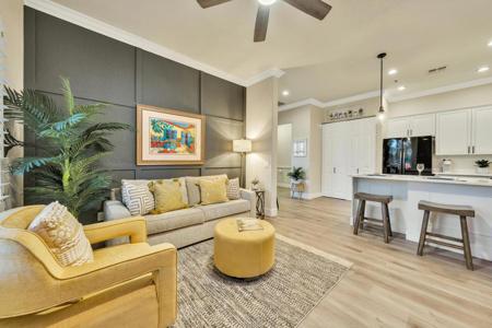 50750 Santa Rosa Plaza