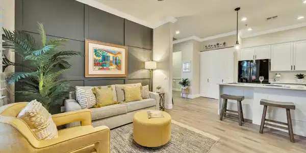 50750 Santa Rosa Plaza