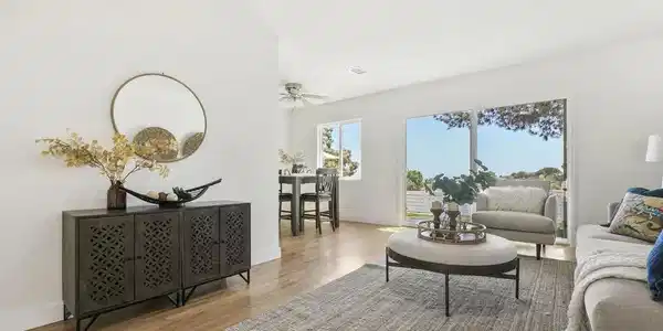 2426 Homesite Dr.