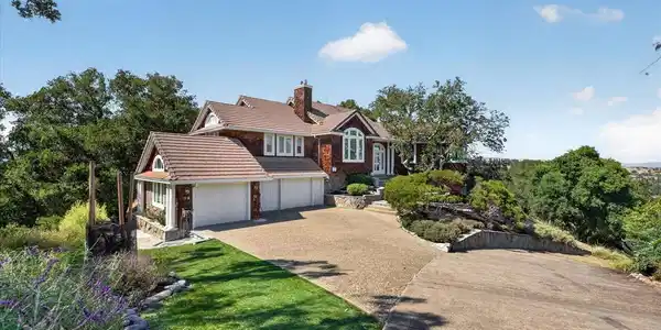 10 Diablo Oaks Way