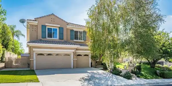 22114 W Gold Canyon