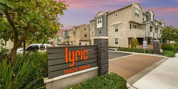 16428 Whittier Blvd #6