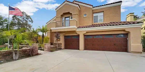 4101 Laurelview Drive