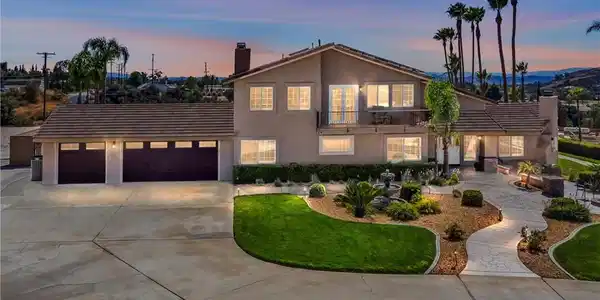 35225 Crystal Street