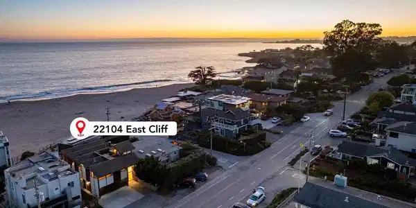 22104 E Cliff Drive