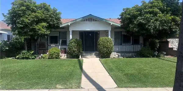 1038 N Azusa Avenue