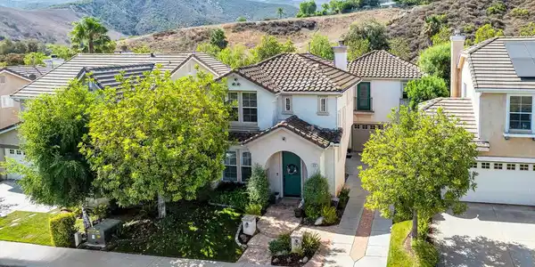 418 Arbor Court