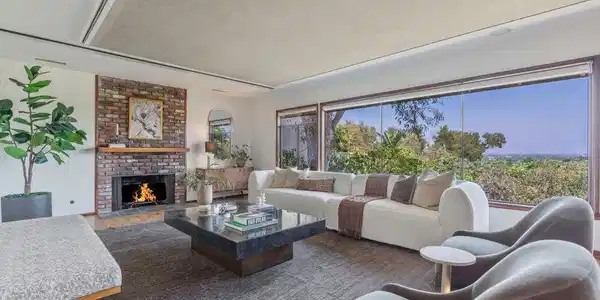 13451 Cheltenham Drive