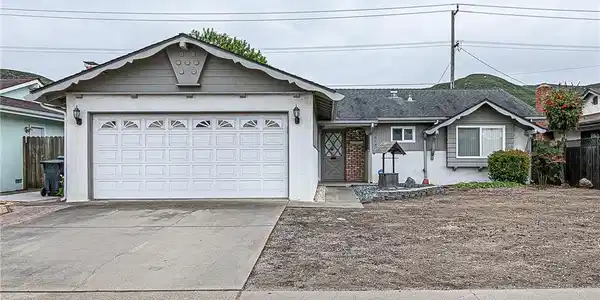 1012 W Lime Avenue