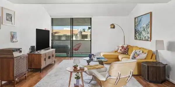 261 E La Verne Way