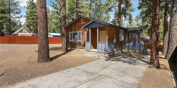 315 E Big Bear