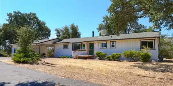 4120 Heritage Lane