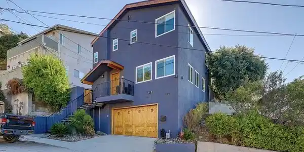 3620 Altamont