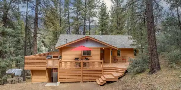 2300 Cypress Way