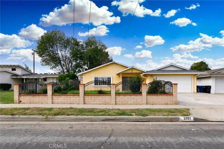 2257 Los Padres