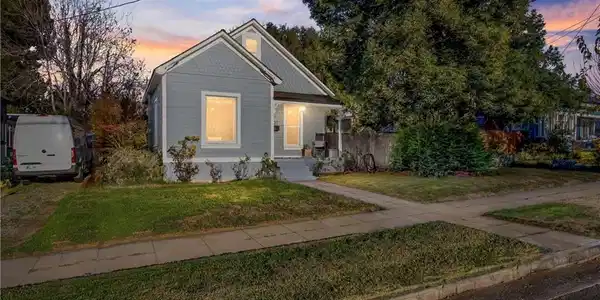 421 La Verne Street