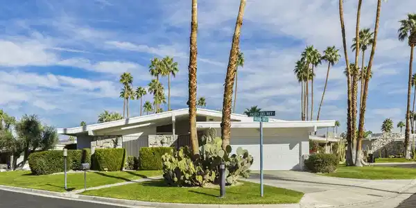 2296 Paseo Del Rey