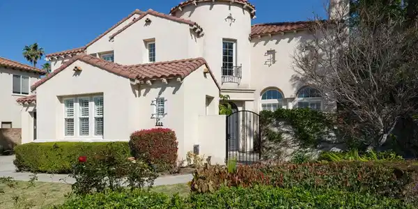 605 Coate Court