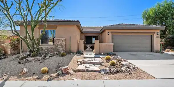 73853 Mondrian Place