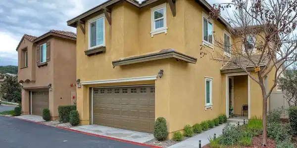 35262 Persano Place