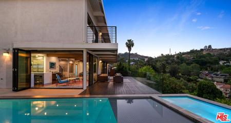 2608 Carman Crest Drive