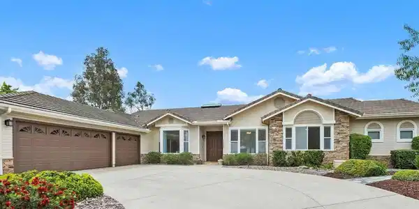14353 Sandhill Dr.