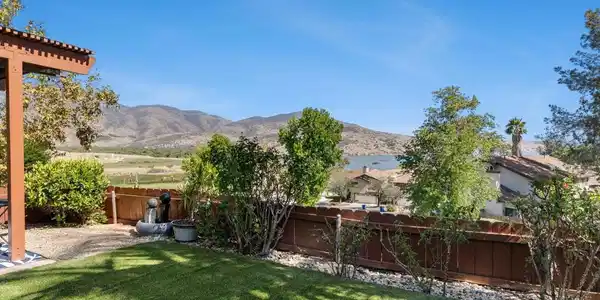 10035 Verbena Ln.
