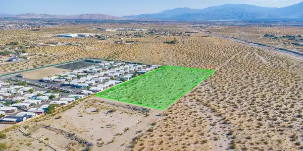5 Acres Pierson Boulevard