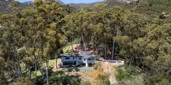 1030 E Mountain Drive