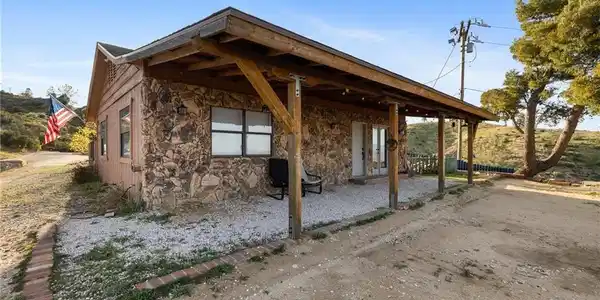 46417 Kings Canyon Road