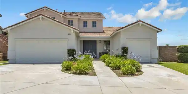 7627 Alta Vista