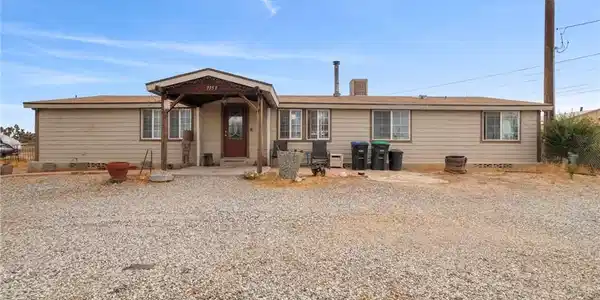 7153 Cambria