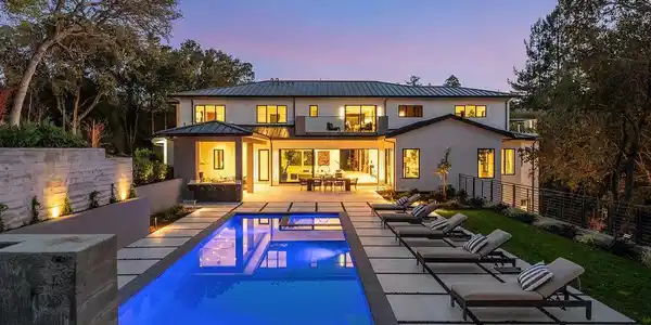 89 Tallwood Court