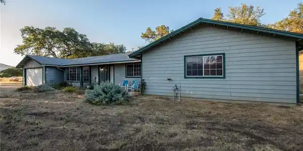 33072 Black Mountain Road