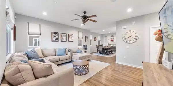 1122 San Elijo Road S