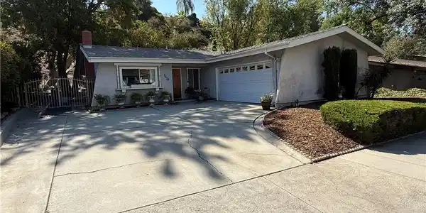 7254 Pomelo Road