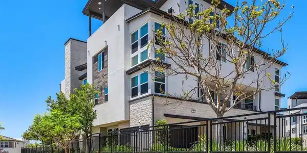 2856 Avella Circle