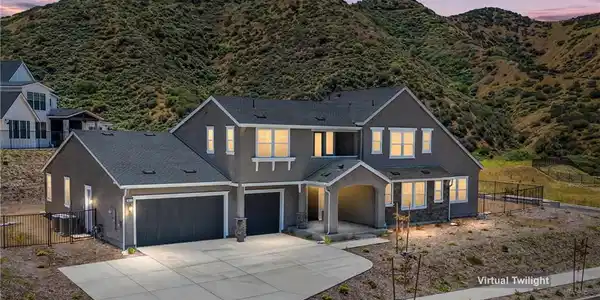 34511 Kadota Street