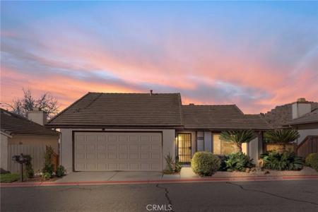 1637 Madrone