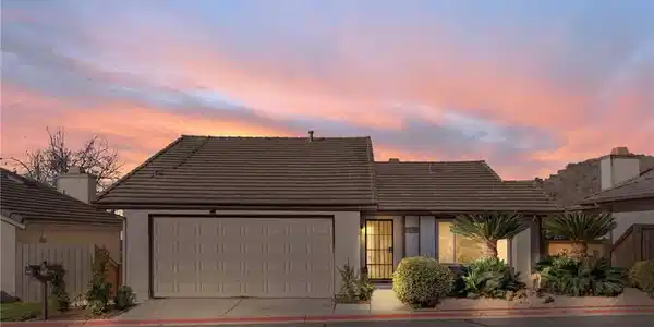 1637 Madrone
