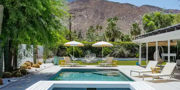 1275 E Sunny Dunes Road