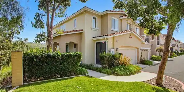 6934 Feldspar Pl