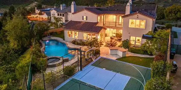 3447 Sentinel Court